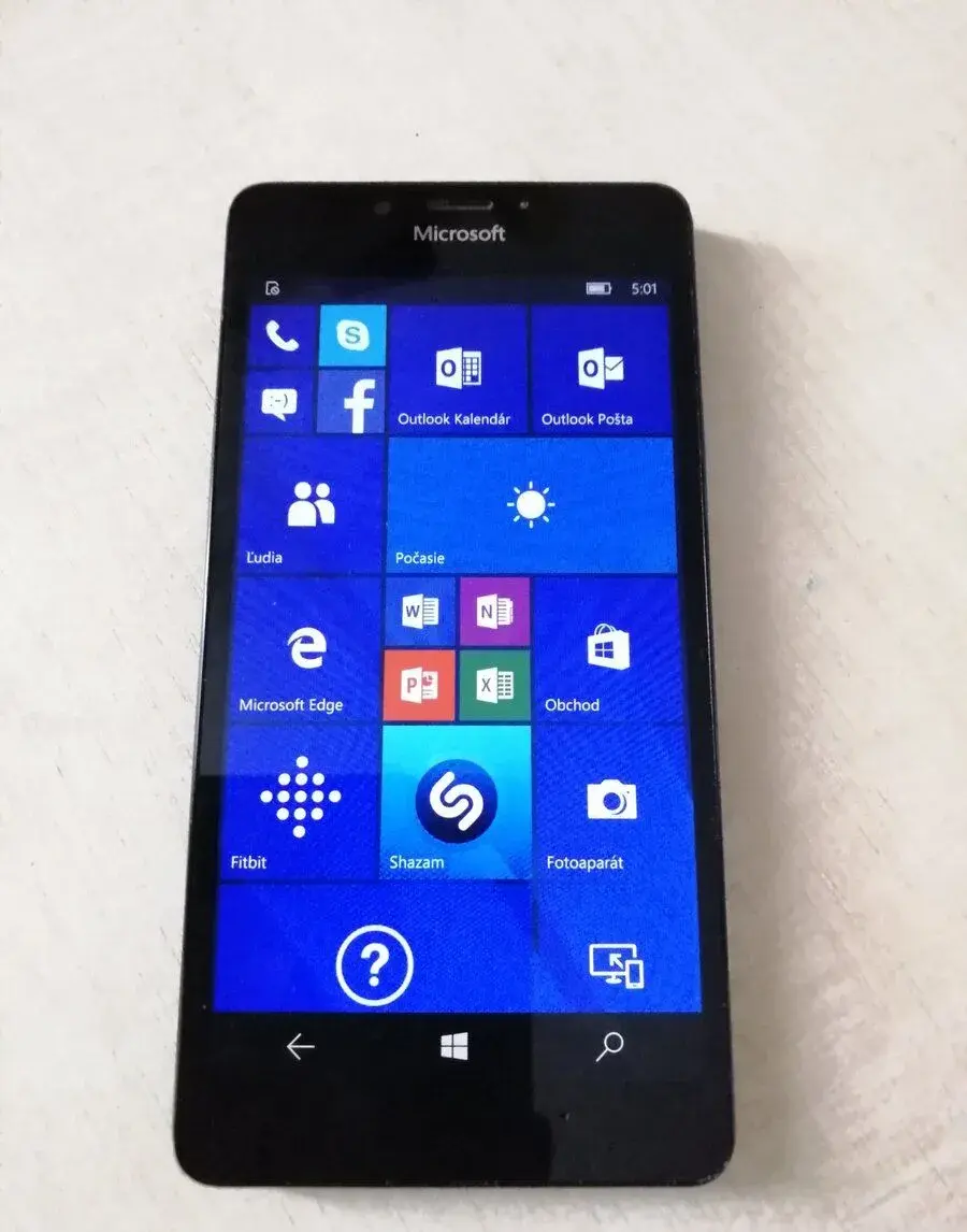 Microsoft Lumia 950
