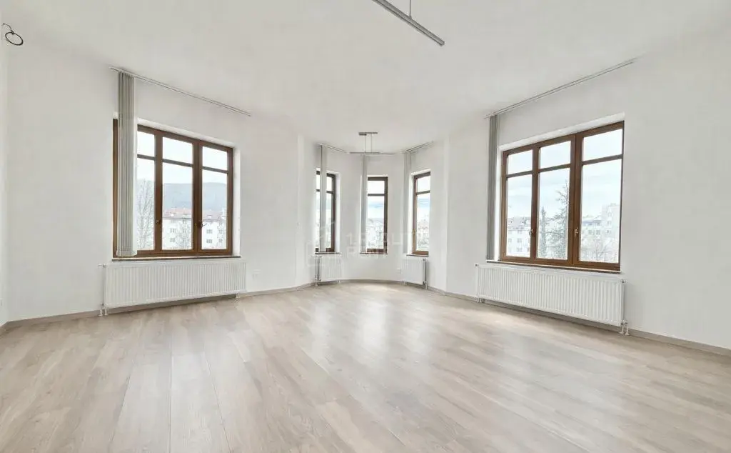 Reprezentatívne kancelárie na prenájom 205 m2 v centre Žilin