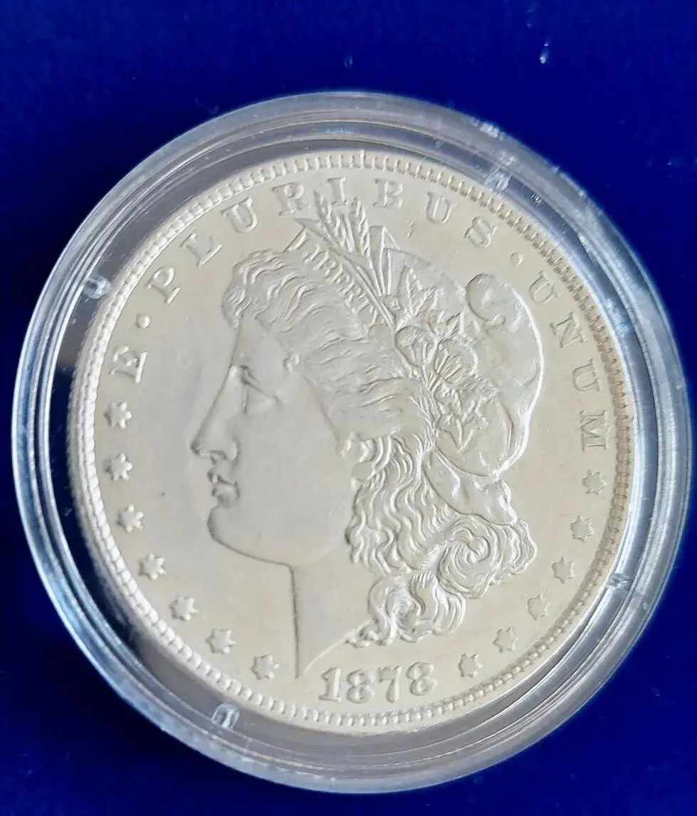 36 amerických strieborných mincí Ag 900 – Morgan Dollar 1878