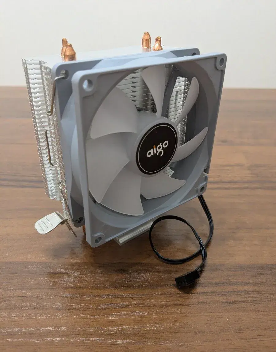 Chadič CPU Aigo ICE200 PRO