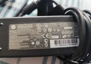 HP napájací adaptér