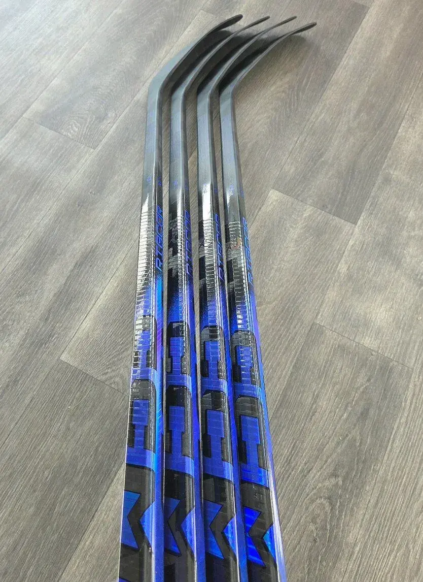 Hokejka CCM Ribcor Trigger10 Pro Junior
