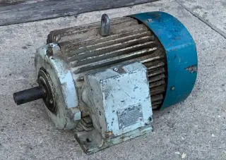 Elektromotor 4 kW MEZ Mohelnice