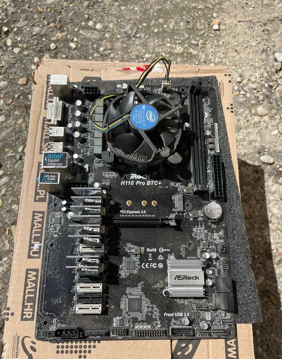 ASRock H110 Pro BTC+ + Intel CPU