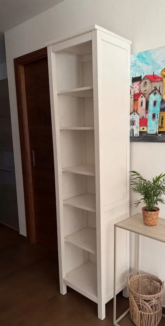 Knižnica Ikea Hemnes