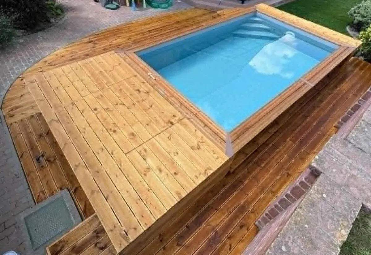 Bazén masív AM