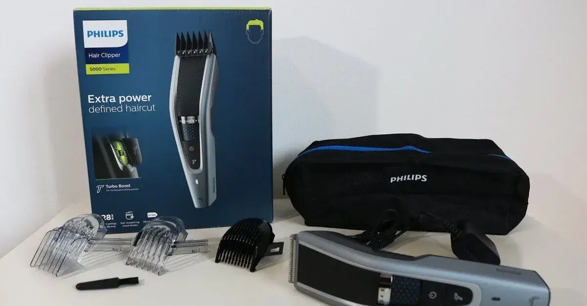 - Phillips Series 5000 Hair Clipper