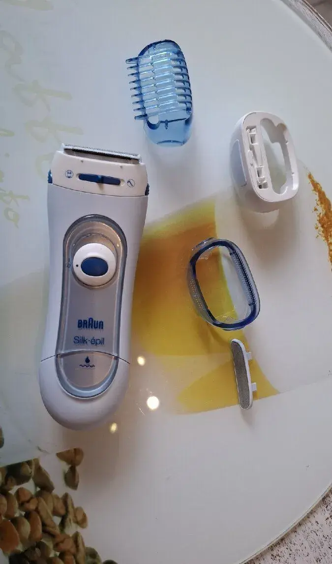 BRAUN DÁMSKY HOLIACI STROJČEK LS 5160