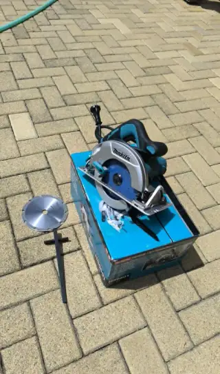 Makita HS6601 Kotúčová píla