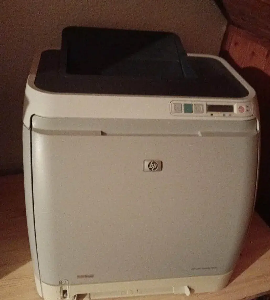 Farebná laserová tlačiareň HP
