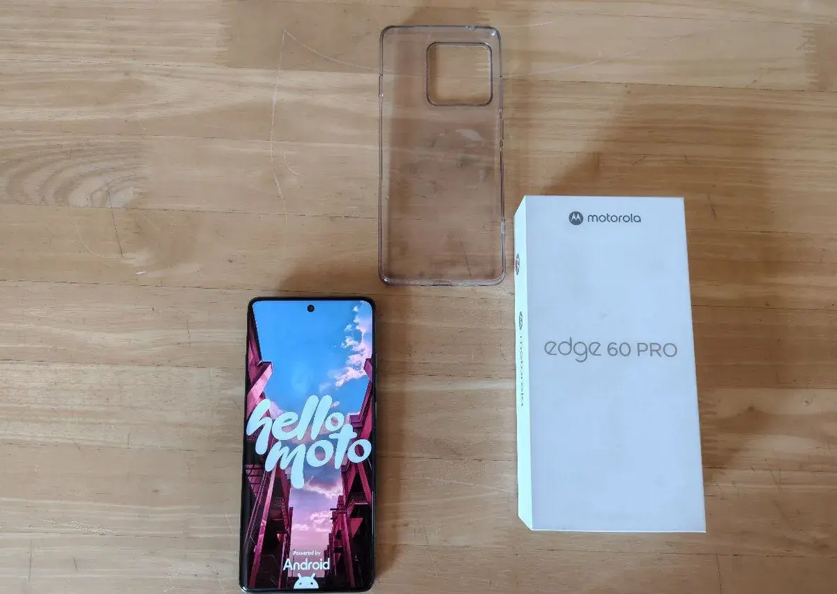 Motorola Edge 60 Pro Pantone Shadow - 12GB / 512GB