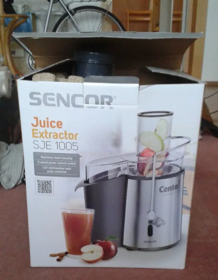 Odšťavovač Sencor SJE 1005