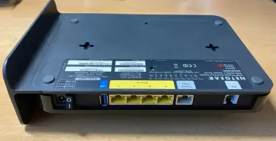 NETGEAR DGND3800B modem/router
