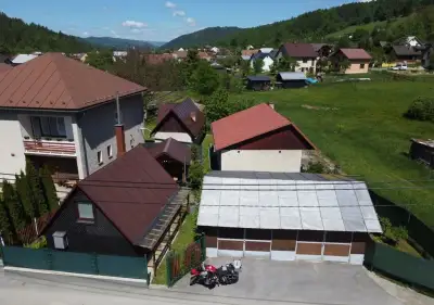 Chatka,dvojgaráž,altánok/ 246 m2 / Zborov nad Bystricou