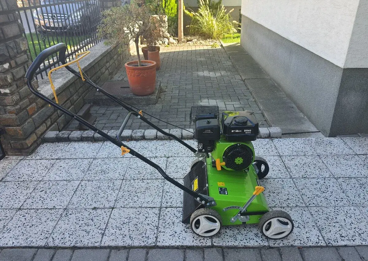 Výkonný vertikutátor Fieldmann FZV 6050
