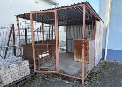 Volieru pre psa