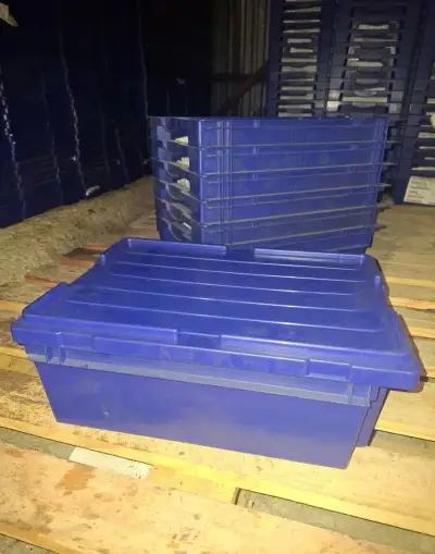 Plastový box debnička