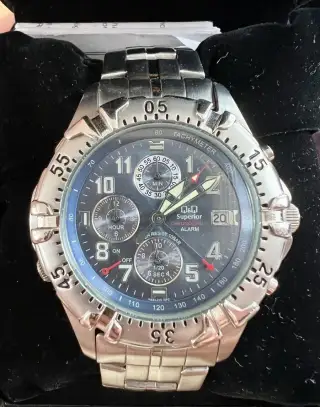 Hodinky Q&Q Quartz Superior Japan model W634-215WFC