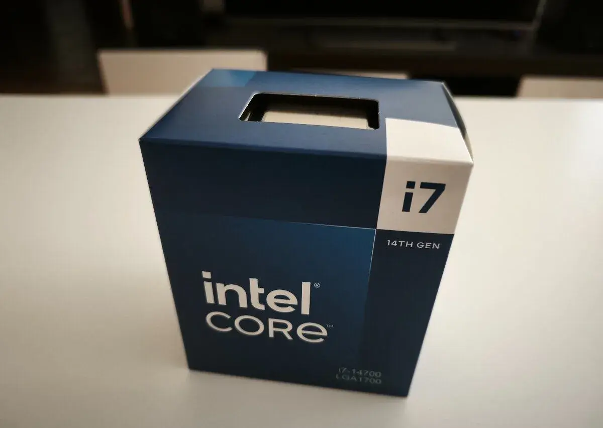 Intel Core i7-14700, 2.10 GHz, 33 MB Cache, BOX, socket 1700
