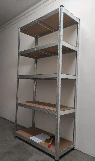 Zadarmo odnesiem kvalitné regále 180x90x40cm, 175kg/policac