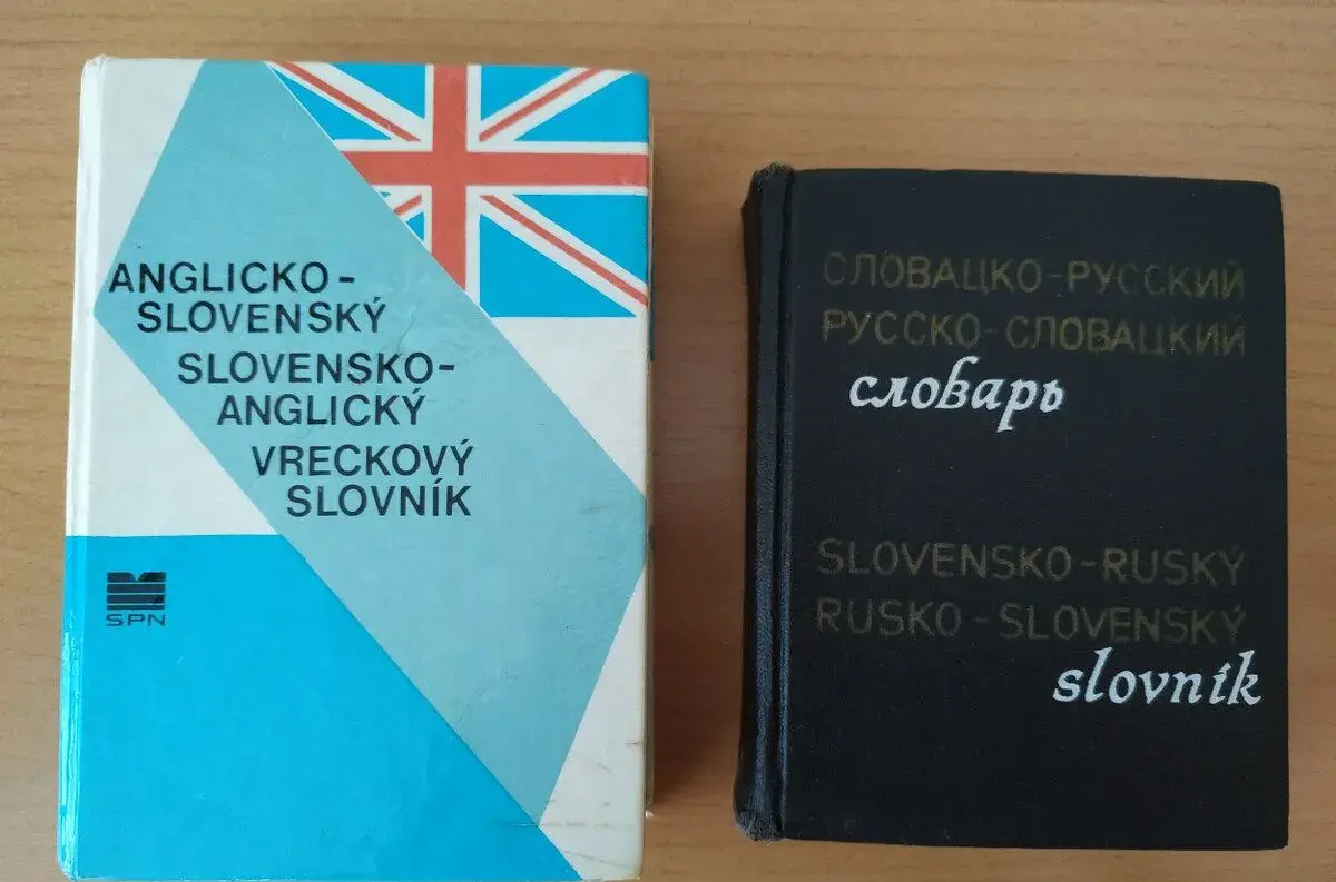 Angličtina, ruština- vreckové slovníky_za_1,50