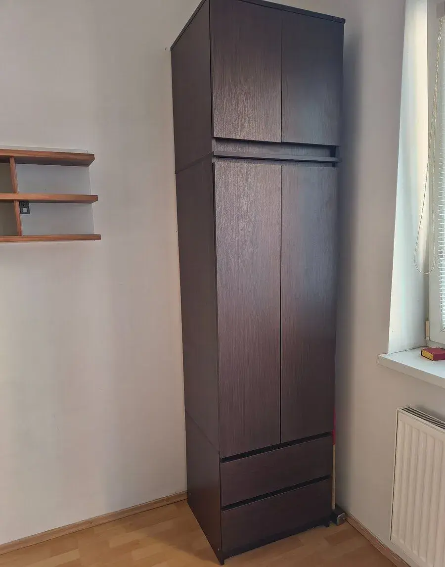 Skriňa 3 ročná