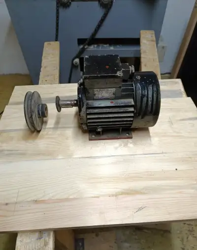 Elektromotor