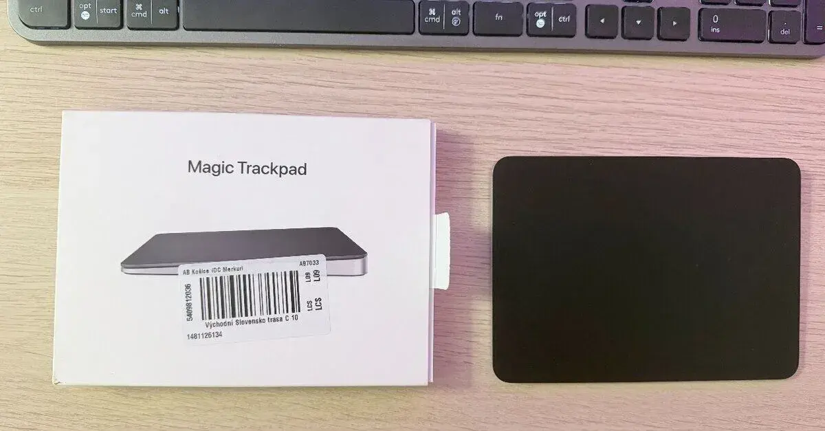 Apple Magic Trackpad 2024 – Čierny