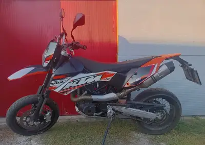 Rozpredám KTM SMC 690 Supermoto