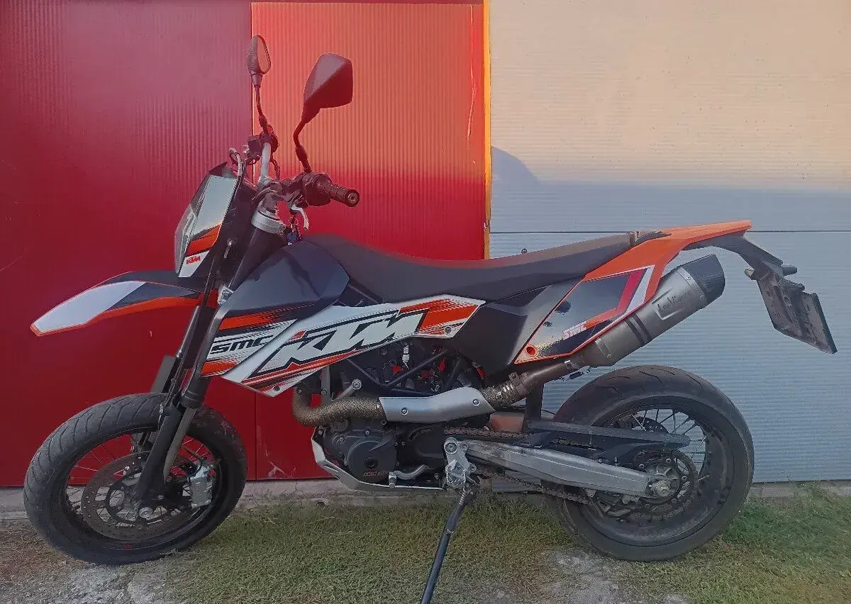 Rozpredám KTM SMC 690 Supermoto