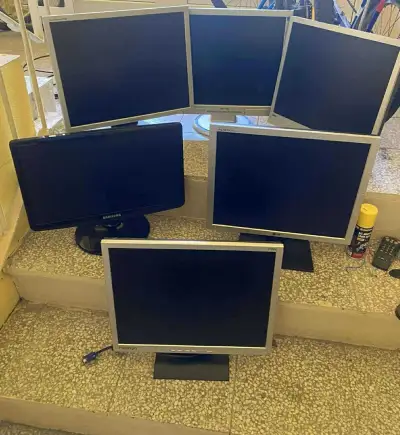 Tieto 2 monitory vga dvi d