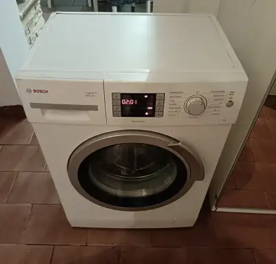 Slim úzka práčka bosch, dovoz v BA, záruka do 23.12.26