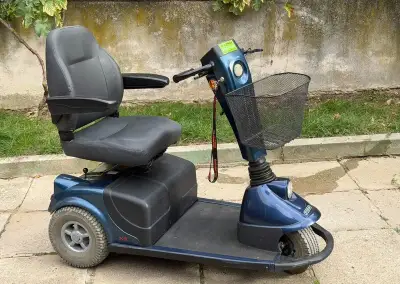 Elektrický skúter, trojkolka pre seniorov