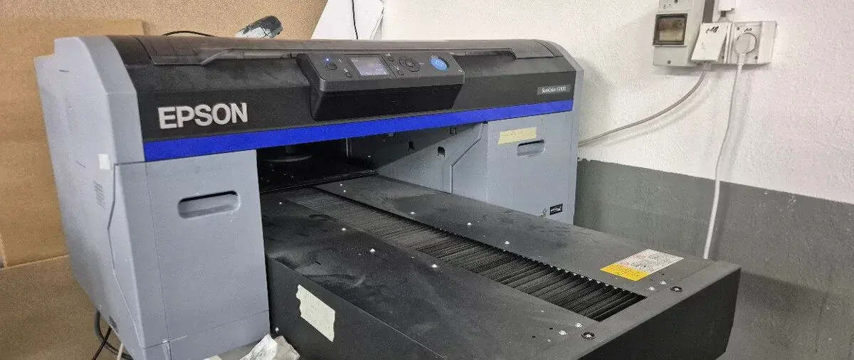 Epson F2100 + plniteľné cartridge + pretreat