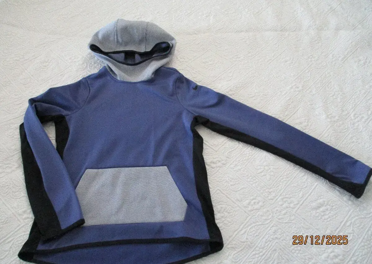 NIKE mikina veľ. 164