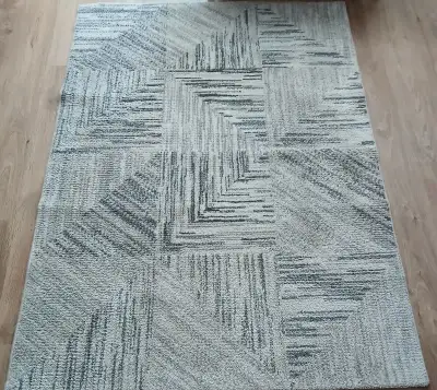 Koberec 130 x 190 cm