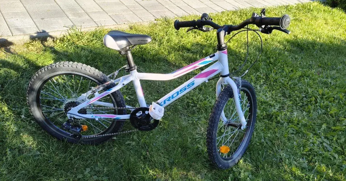 Dievčenský bicykel