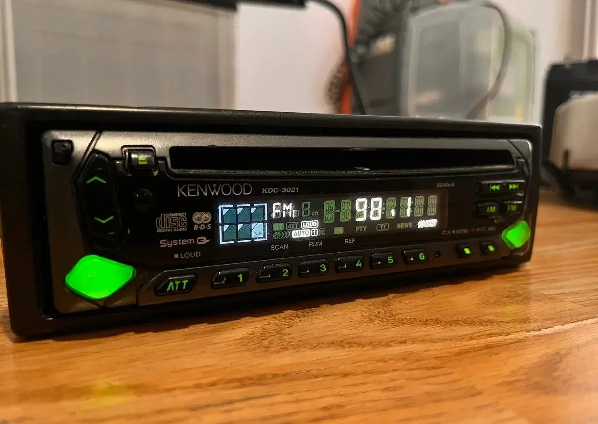Auto radio