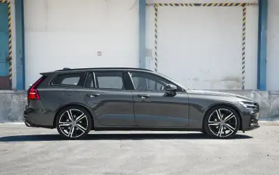 Volvo V60 – 2020
