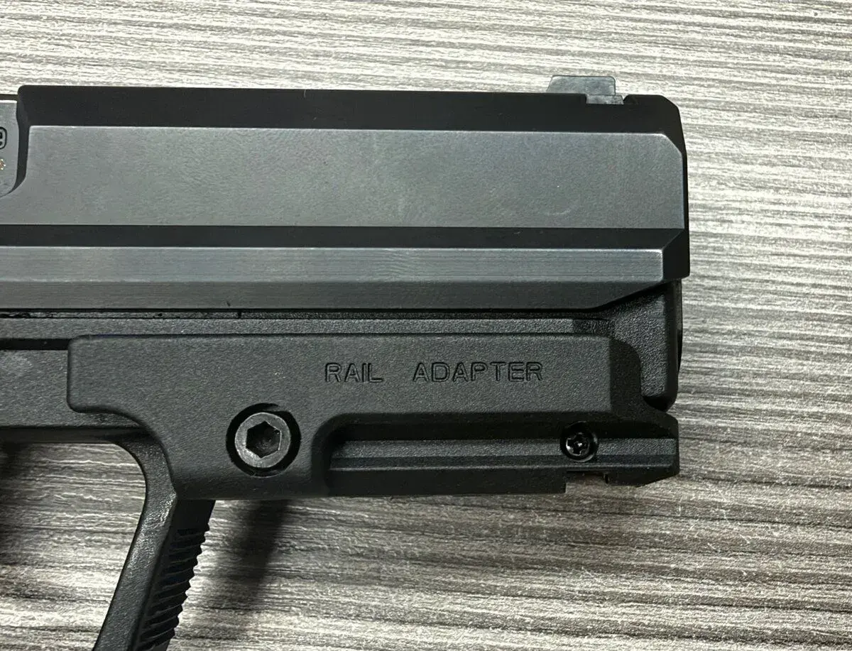 HK USP - Rail redukcia