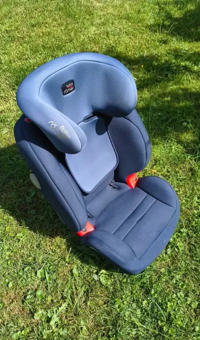 Autosedačka Britax Römer Evolva - 2 kusy