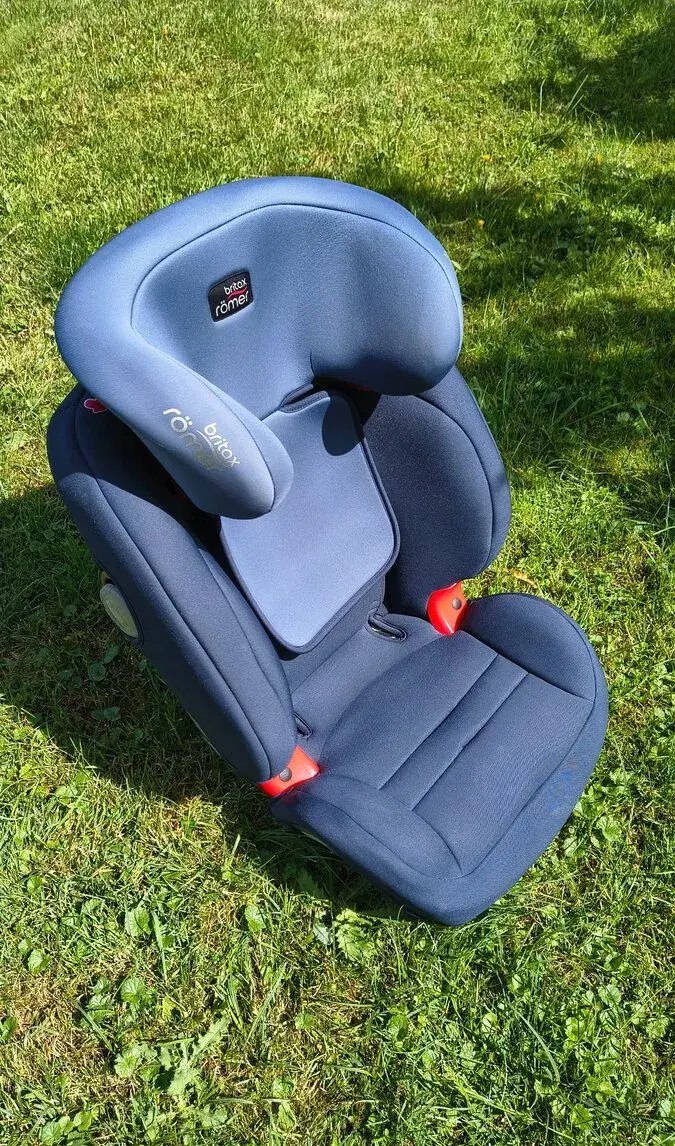 Autosedačka Britax Römer Evolva - 2 kusy