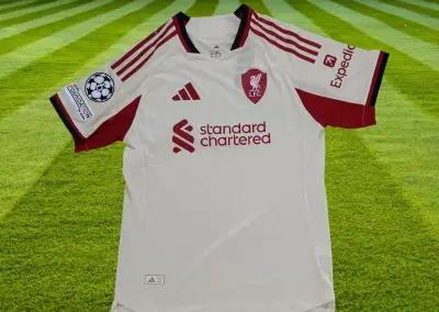 futbalový dres Liverpol FC Authentic svetlobežový