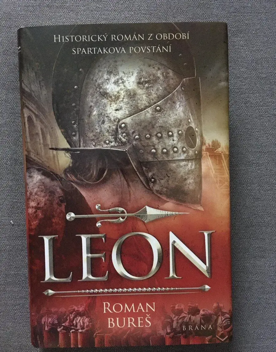 Roman Bureš - Leon