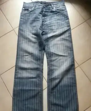 Panske dzinsy Prada v. 31