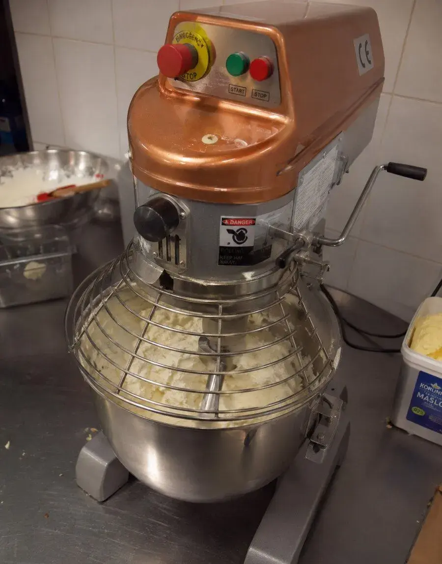 Planetárny mixér RM – profesionálny gastro mixér