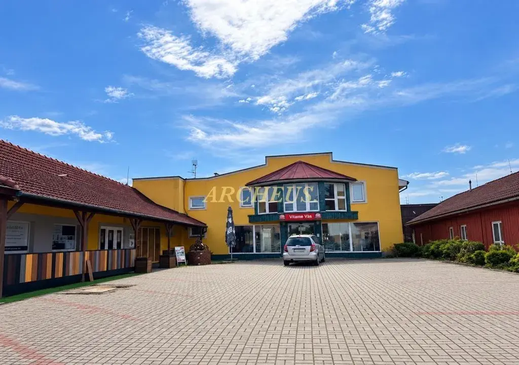 KOMERČNÝ OBJEKT 927 M² S PARKOVANÍM A VEĽÝM POTENCIÁLOM