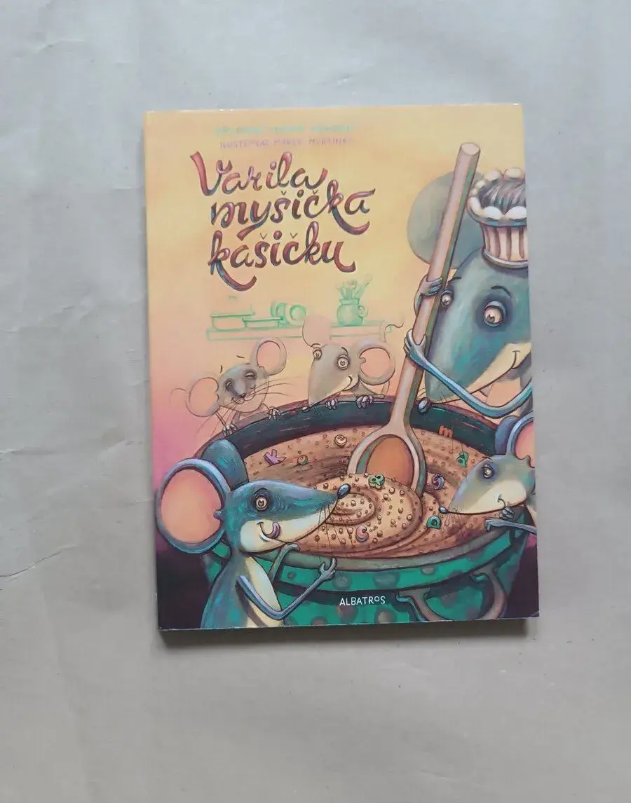 Varila myšička kašičku