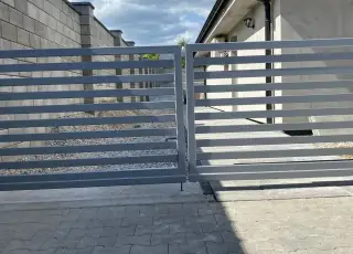 Plotový systém