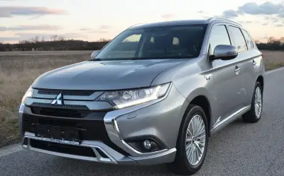 Mitsubishi Outlander – 2020, 129 000 km